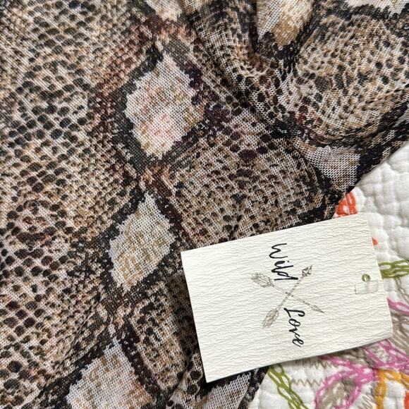 Wild Love large pullover sheer snakeskin long sleeve cropped top elastic waist - Picture 10 of 10